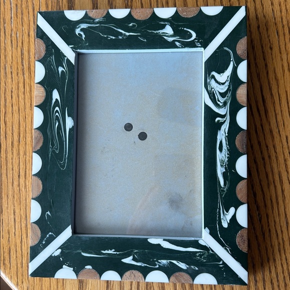 Phone Frame - Picture 8 of 8